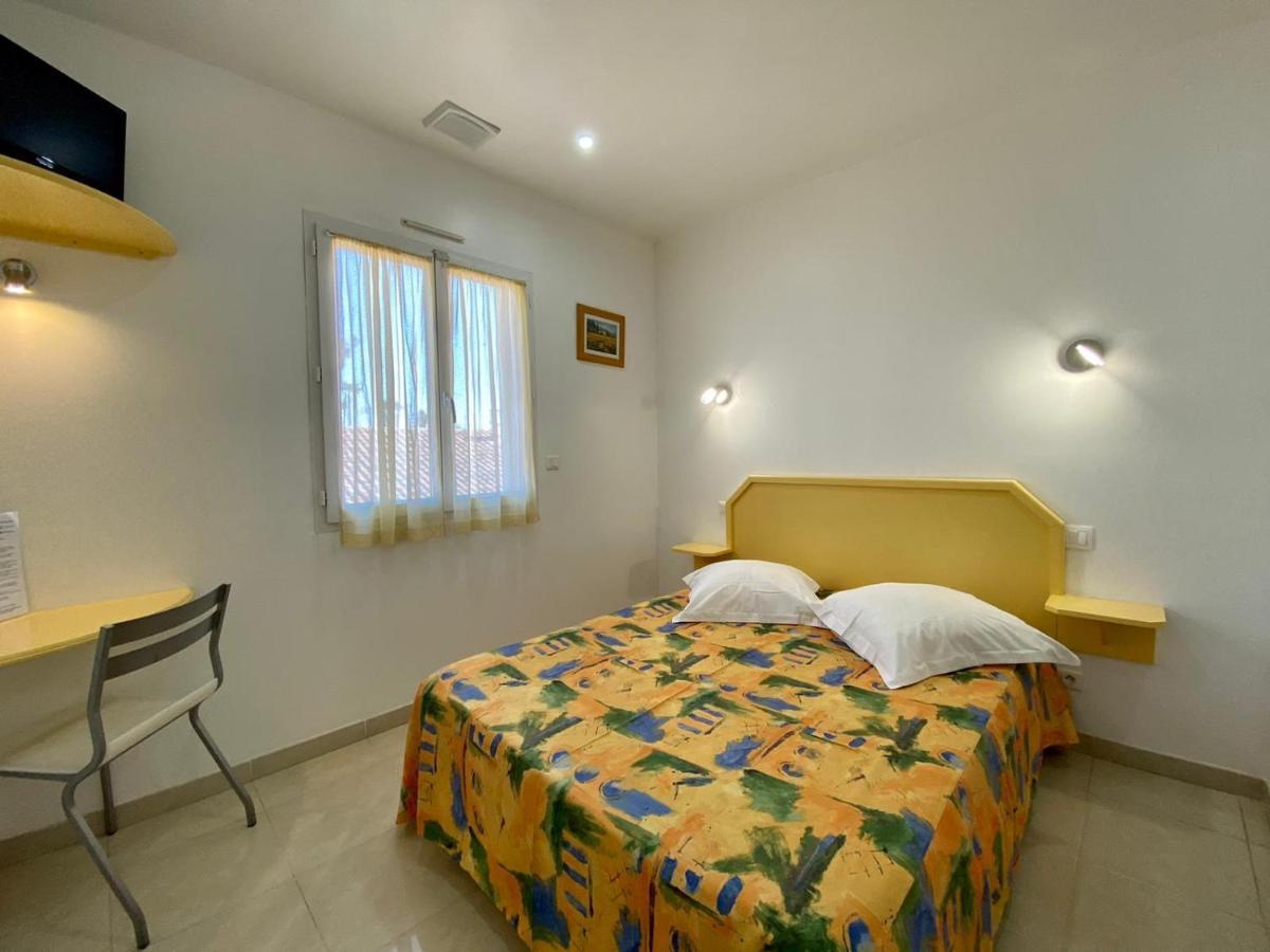 Hotel Myriam Vias Plage ภายนอก รูปภาพ