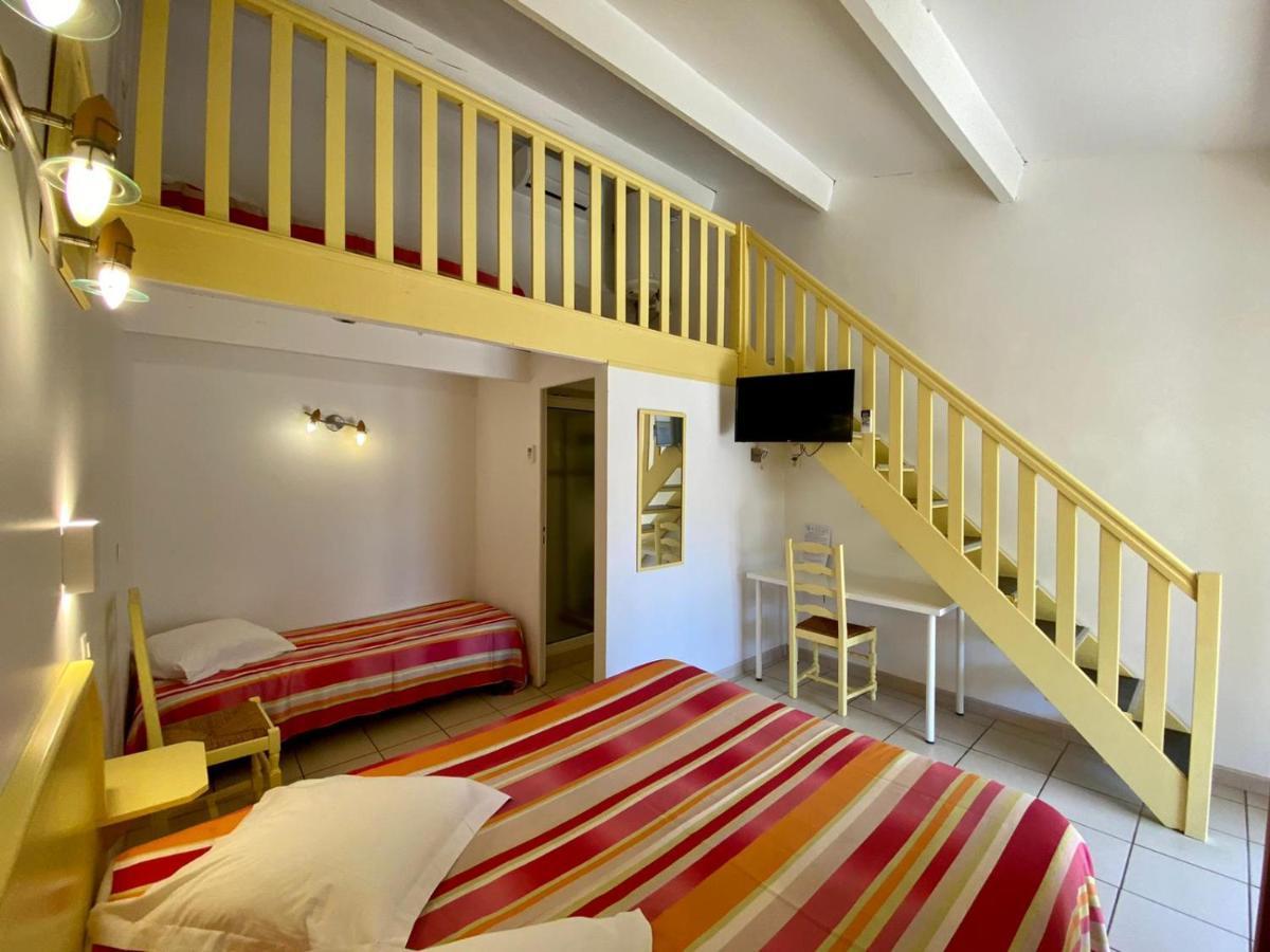Hotel Myriam Vias Plage ภายนอก รูปภาพ